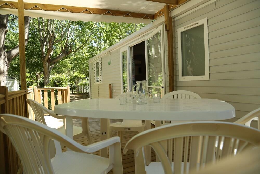 Camping Le Rebau Montblanc Екстер'єр фото