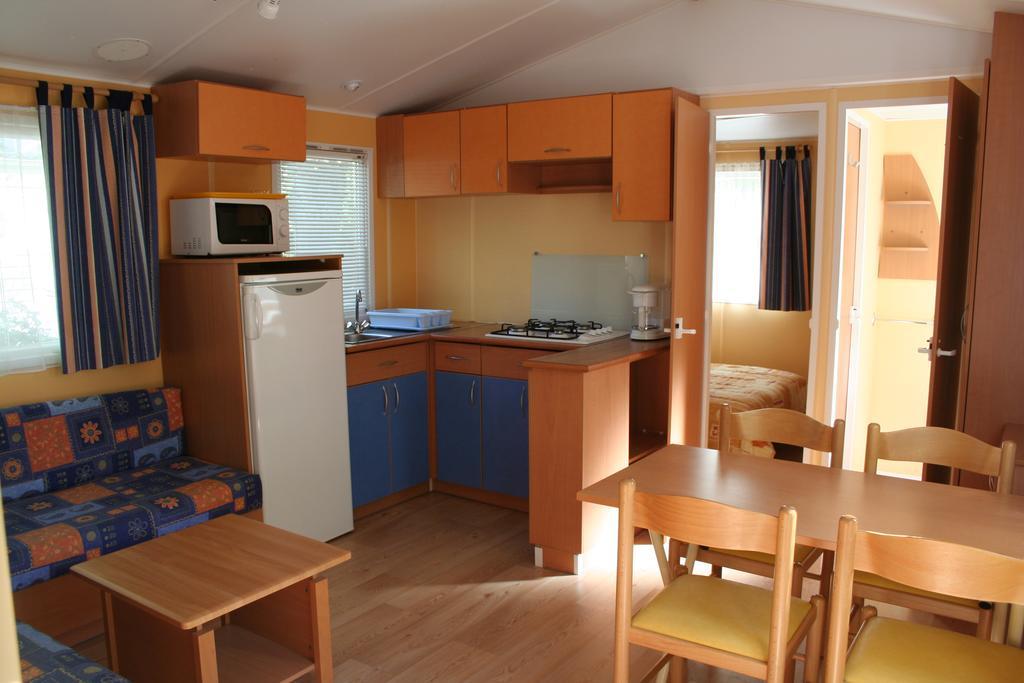Camping Le Rebau Montblanc Екстер'єр фото