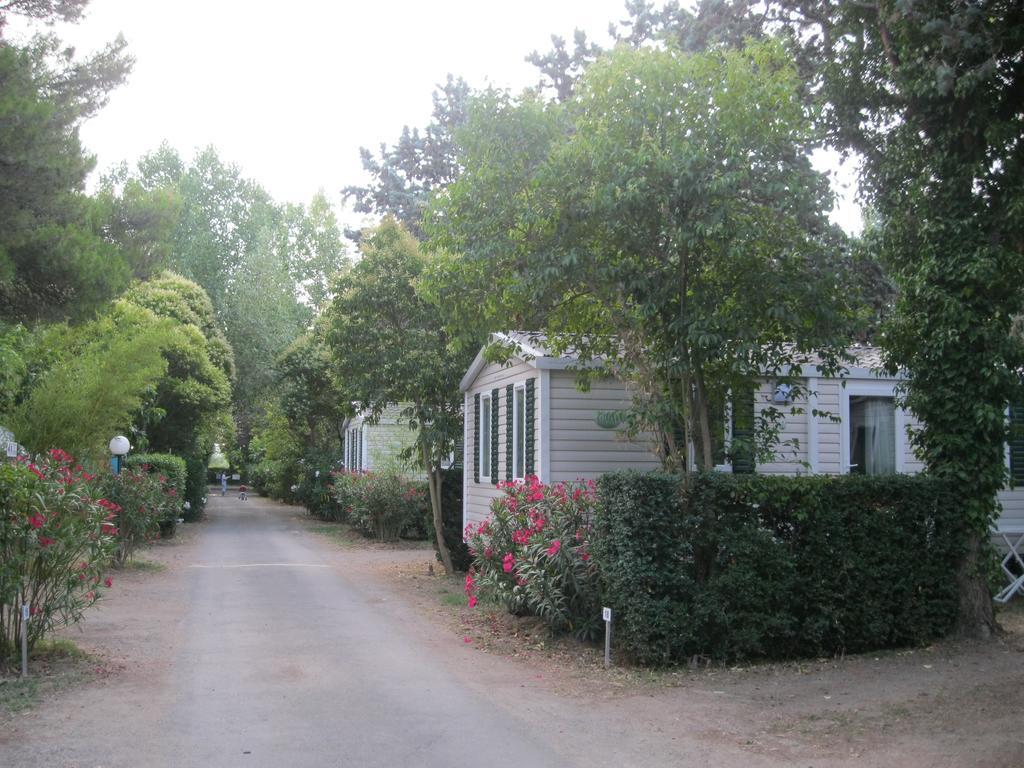 Camping Le Rebau Montblanc Екстер'єр фото